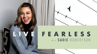 Live Fearless With Sadie Robertson Openbaring 4:8 BasisBijbel