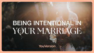 Penuh Tekad Dalam Pernikahan Anda Filipi 4:7 Alkitab dalam Bahasa Indonesia Masa Kini
