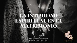 La Intimidad Espiritual en El Matrimonio Proverbios 31:30 Nueva Versión Internacional - Español